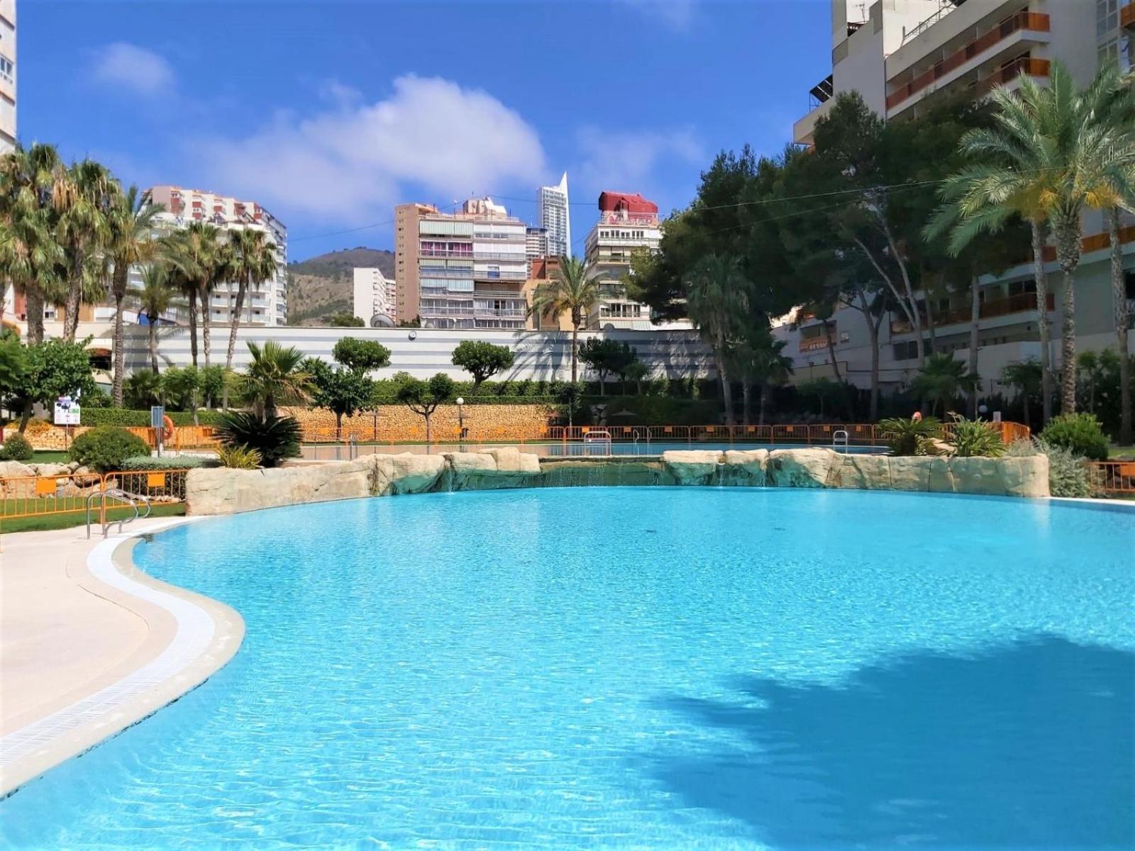 Gemelos 22-1-16 Benidorm Exterior photo